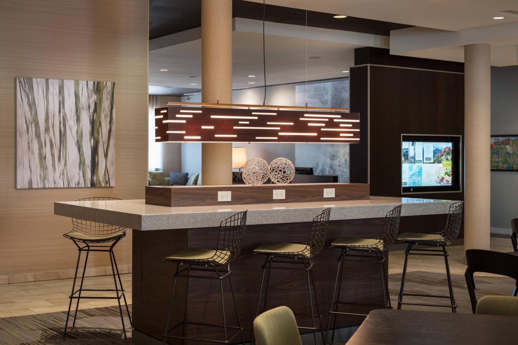 Courtyard By Marriott Glenwood Springs Hotel Екстериор снимка