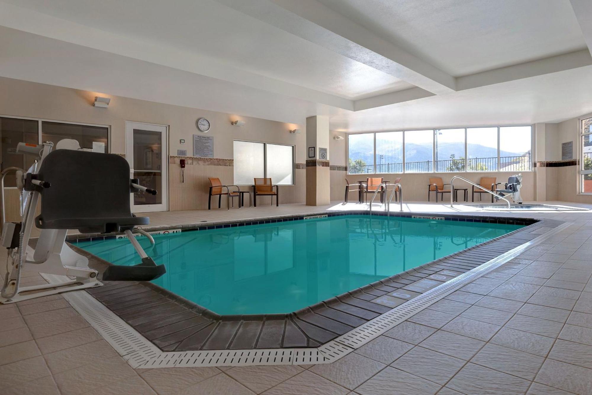 Courtyard By Marriott Glenwood Springs Hotel Екстериор снимка