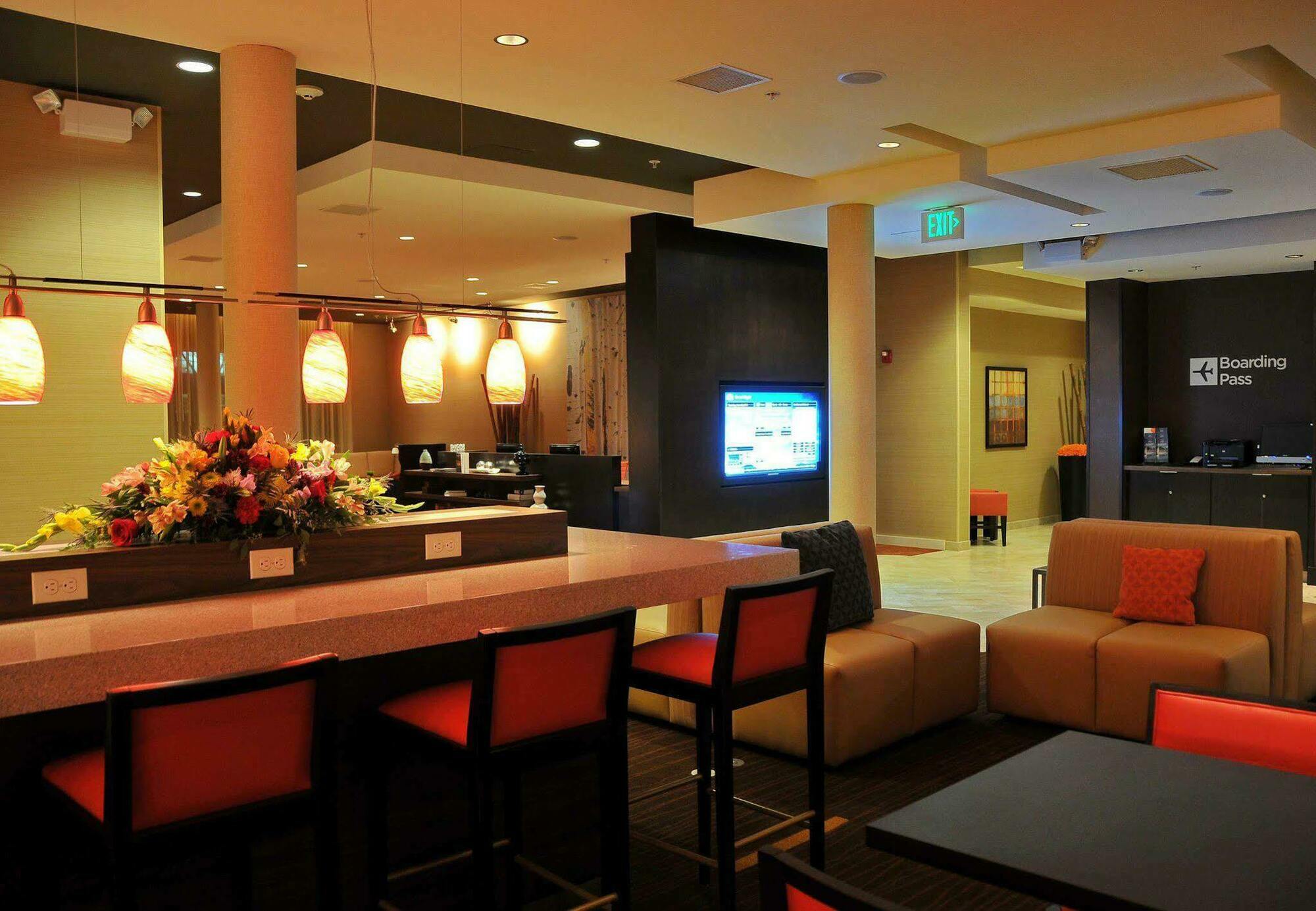 Courtyard By Marriott Glenwood Springs Hotel Екстериор снимка